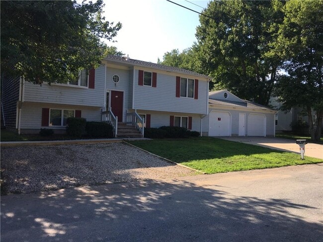 property at 29 Salem Trail