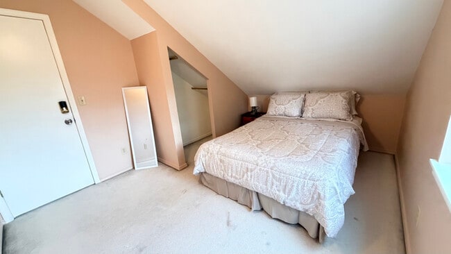 property at 13601 SE 266th St