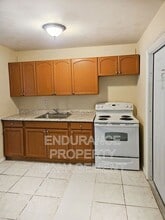 1321 W 25th St in West Palm Beach, FL - Building Photo - Building Photo