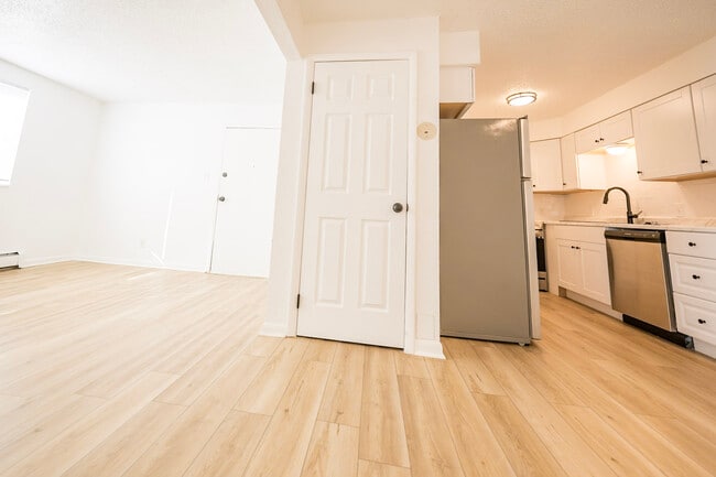 Quitman Grove Apartments in Westminster, CO - Building Photo - Building Photo