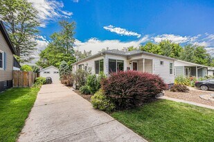 3319 S Lafayette St in Englewood, CO - Building Photo