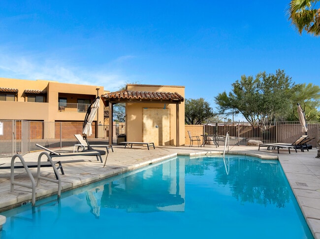 4154 N Thurston Ln, Unit 101 in Tucson, AZ - Foto de edificio - Building Photo