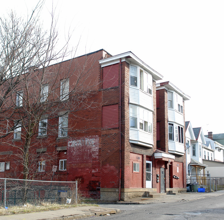 137-139 Bausman St in Pittsburgh, PA - Building Photo