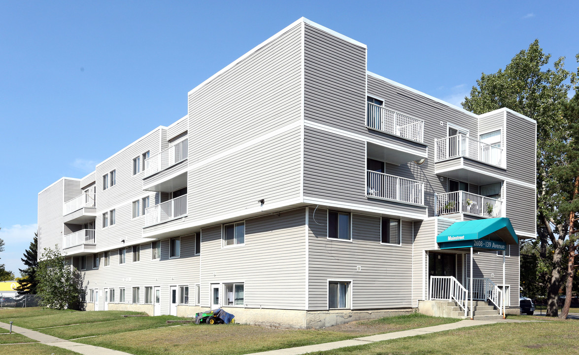 Bannerman Apartments in Edmonton, AB - Building Photo