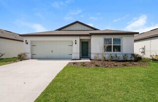4091 Feldspar Ln in Spring Hill, FL - Building Photo