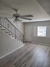 88 Angie Dr in Mcdonough, GA - Foto de edificio - Building Photo