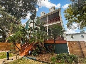 827 Meridale Ave in Orlando, FL - Building Photo - Building Photo