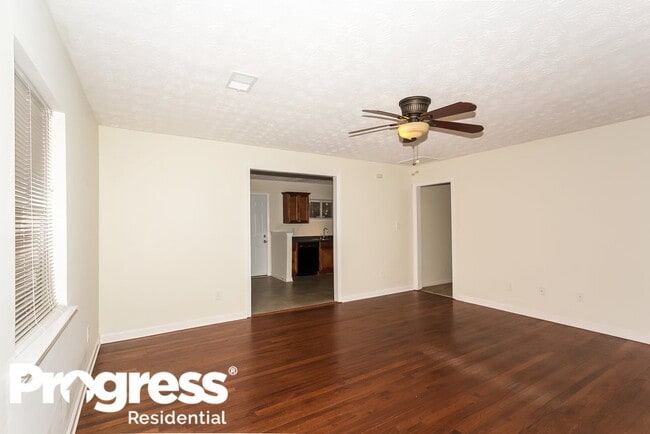 3671 Larkspur Terrace in Decatur, GA - Foto de edificio - Building Photo