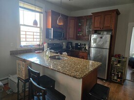 727 Parker St in Boston, MA - Building Photo