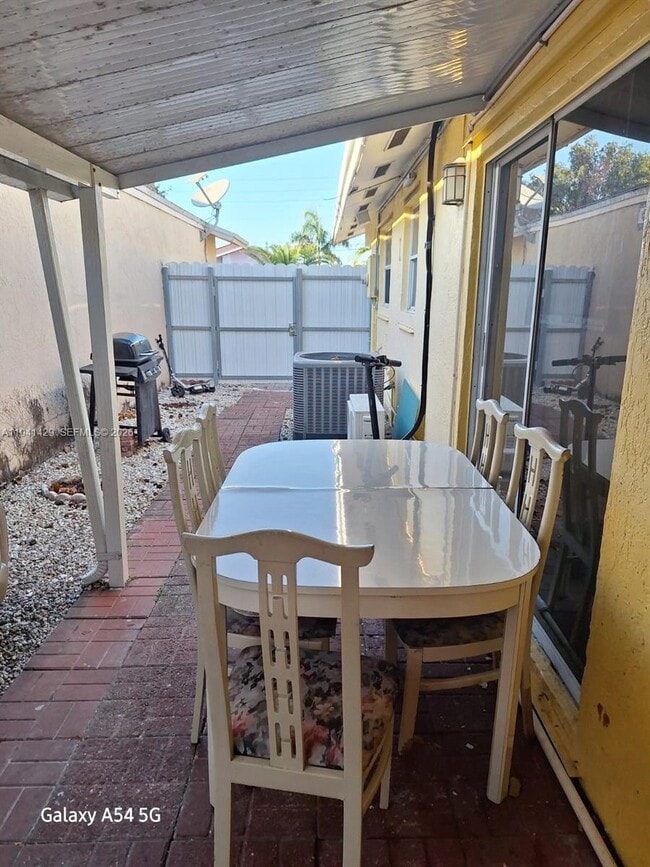 11878 SW 208th Terrace in Miami, FL - Building Photo - Building Photo