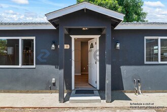 1715 96th Ave in Oakland, CA - Building Photo - Building Photo