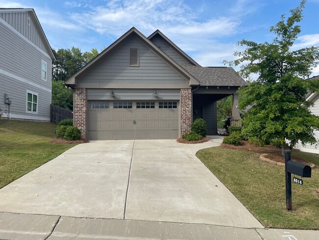 property at 4014 Valley Manor