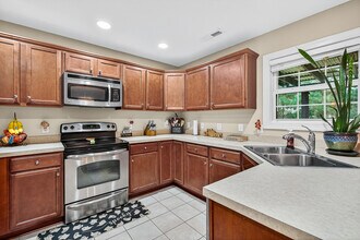 307 Brunswick Dr in Jacksonville, NC - Building Photo - Building Photo