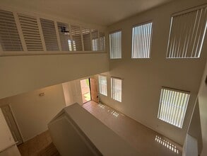 503 Shadow Ln in Simi Valley, CA - Building Photo - Building Photo