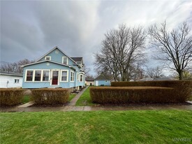 175 12th Ave in North Tonawanda, NY - Building Photo