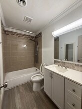 7952 Leonora St in Houston, TX - Building Photo - Building Photo