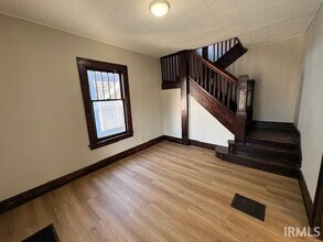 304 N Hackley St in Muncie, IN - Building Photo - Building Photo