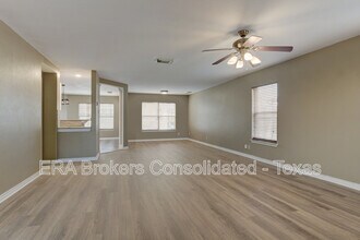 7427 Northallerton in Converse, TX - Building Photo - Building Photo