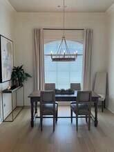10415 Hill Pointe Ave in Baton Rouge, LA - Foto de edificio - Building Photo