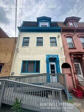 2108 Sarah St in Pittsburgh, PA - Building Photo - Building Photo
