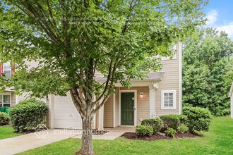 10317 Hugue Way in Charlotte, NC - Building Photo - Building Photo