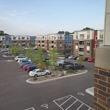 The Heights of Mendota - 55+ in Mendota Heights, MN - Building Photo - Building Photo