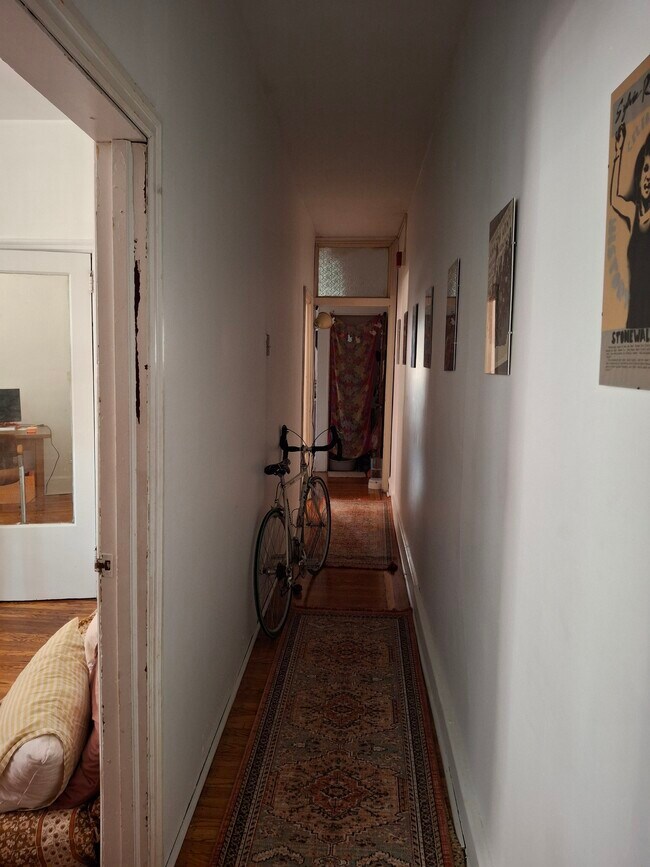 4630 Hazel Ave, Unit #2 in Philadelphia, PA - Building Photo - Building Photo
