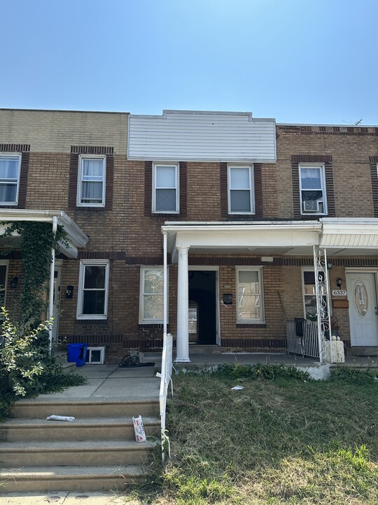 6339 Marsden St in Philadelphia, PA - Building Photo