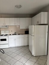 9725-9130 130 Ave NW in Edmonton, AB - Building Photo - Building Photo