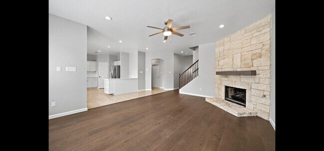 805 Bedford Ct in Georgetown, TX - Building Photo - Building Photo