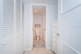 880 Mandalay Ave, Unit S403 in Clearwater Beach, FL - Building Photo - Building Photo