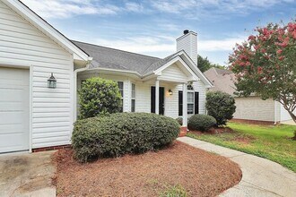 7430 Flodden Field Ct in Charlotte, NC - Foto de edificio - Building Photo