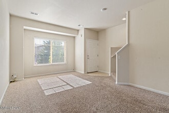 4056 Anthony James Ct in Reno, NV - Building Photo - Building Photo