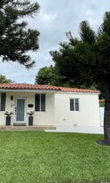 15 Oviedo Ave in Coral Gables, FL - Building Photo
