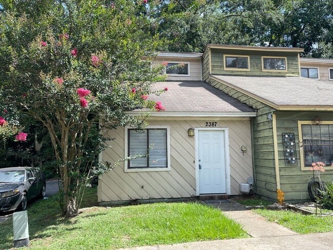 2387 Sandpiper St in Tallahassee, FL - Building Photo - Building Photo