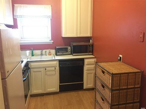 740 E Broadway-Unit -2H in Long Beach, NY - Building Photo - Building Photo