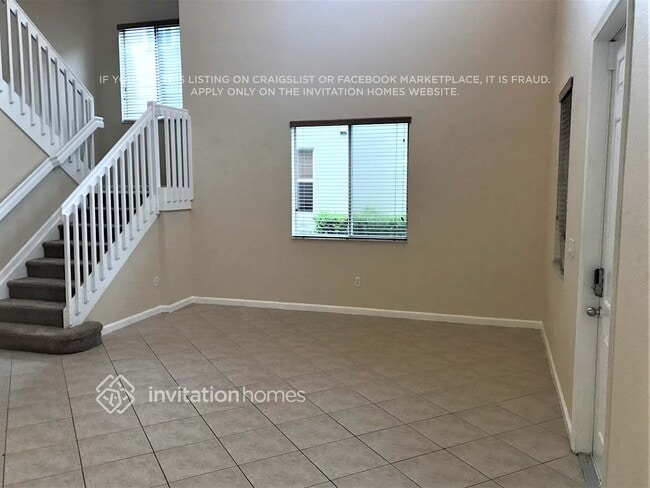 946 NW 206th St in Miami Gardens, FL - Building Photo - Building Photo