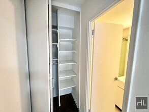 E 16 ST in New York, NY - Building Photo - Building Photo
