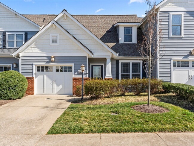 property at 709 Abbey Village Cir