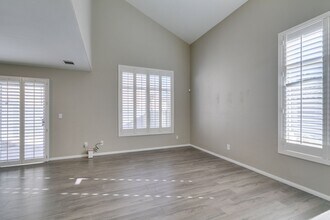 190 Renville Ct in Henderson, NV - Building Photo - Building Photo