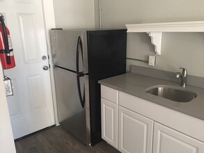 240 Indiana Ave-Unit -242 - A in Corpus Christi, TX - Building Photo - Building Photo