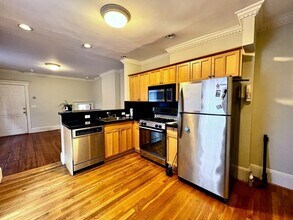 36 Tremont St in Cambridge, MA - Foto de edificio - Building Photo