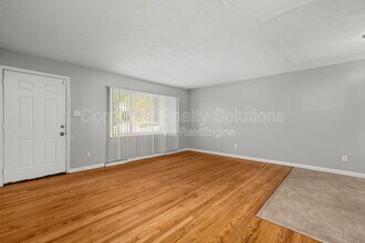 10116 Crown Point Dr in St. Louis, MO - Building Photo - Building Photo