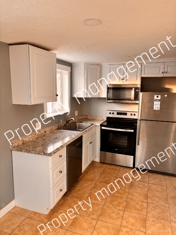 202 W 2050 N in Sunset, UT - Foto de edificio - Building Photo