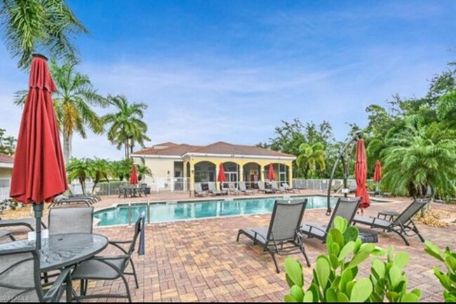 property at 4420 Botanical Pl Cir