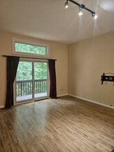 3241 Champions Dr in Wilmington, DE - Building Photo - Building Photo
