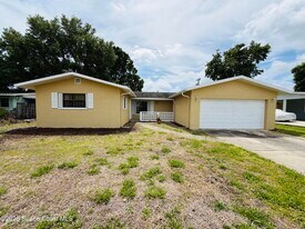 981 Palmer St in Rockledge, FL - Building Photo