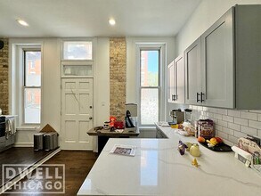 1362 N Bosworth Ave, Unit 1A in Chicago, IL - Foto de edificio - Building Photo