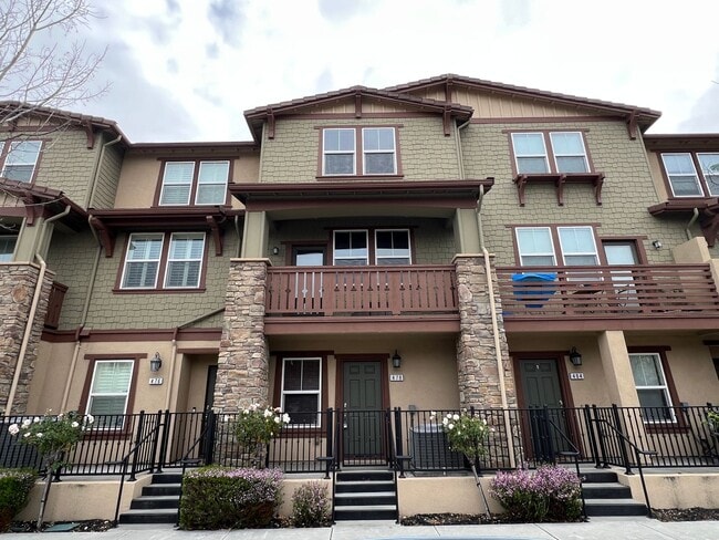 property at 478 S 22nd St