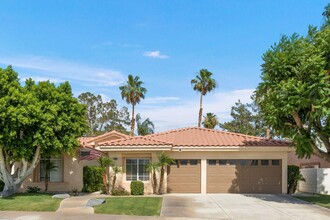 40600 Vía Fonda in Palm Desert, CA - Building Photo - Building Photo
